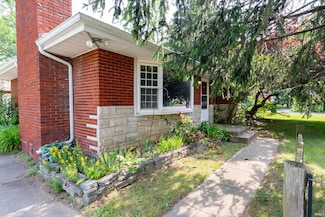 18655 Cleveland Rd, South Bend, IN 46637