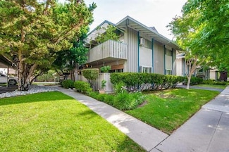 597 Valley Forge Way Unit 4, Campbell, CA 95008