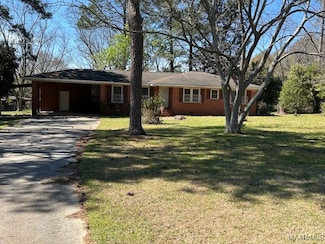 51 Reynolds St, Clio, AL 36017