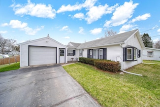 2993 Valley View Rd, Jackson, MI 49201