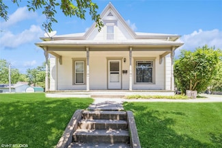 111 E Ninth St, Madrid, IA 50156