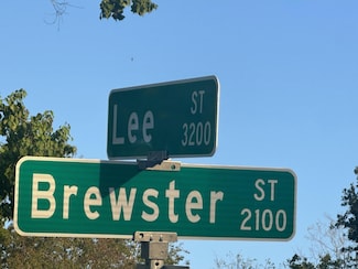 2203 Brewster St, Houston, TX 77026