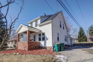 367 N Monroe St, Waterloo, WI 53594