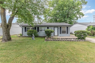 1203 Cedarview Dr, Jeffersonville, IN 47130