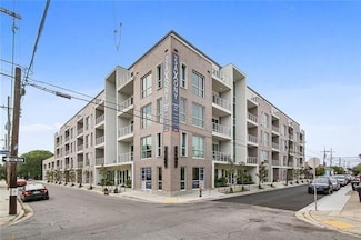 900 Bartholomew St Unit 421, New Orleans, LA 70117