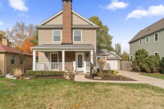417 Napoleon St, South Bend, IN 46617
