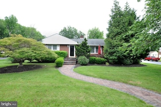 628 Mercer St, Cherry Hill, NJ 08002