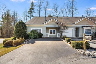 19 Fox Briar Dr, Fletcher, NC 28732