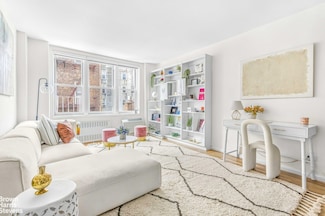 54 Orange St Unit 5G, Brooklyn, NY 11201