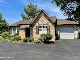 41 Ivy Ridge Close Unit 1000, Freehold, NJ 07728