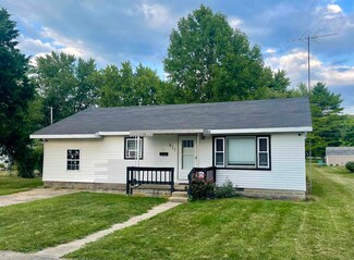 911 Mill St, Tipton, IN 46072