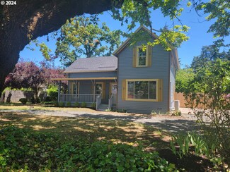 257 16th St, Springfield, OR 97477