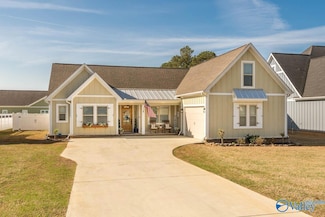 23276 Saint John Rd, Athens, AL 35613