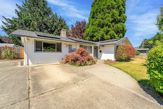 1606 SW Heather Dr, Grants Pass, OR 97526