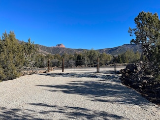 3842 S Canyon Cove, New Harmony, UT 84757