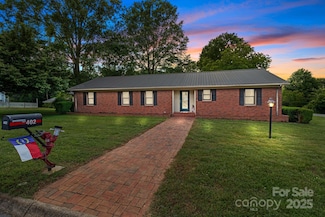 402 School St, Rockwell, NC 28138