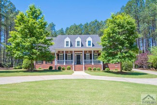 1011 Mallard Lake Dr, Bogart, GA 30622