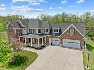 1007 Secretariat Dr, Genoa, IL 60135