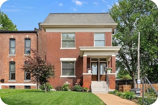2720 Indiana Ave, Saint Louis, MO 63118