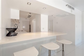 100 Lincoln Rd Unit 839, Miami Beach, FL 33139