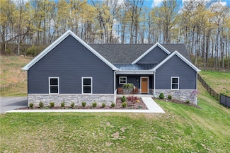 300 Timberline Dr, Washington, PA 15301