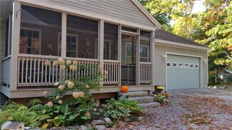 803 Lebanon Rd, Winterport, ME 04496