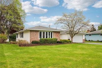 182 Candy Ln, Rochester, NY 14615