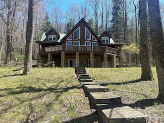 40 Boulder Ln, Hendersonville, NC 28792
