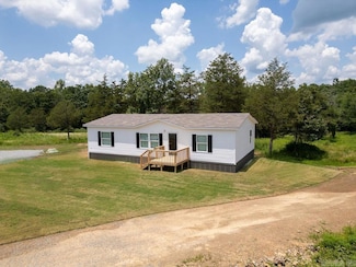 316 Gayes Dr, Clinton, AR 72031