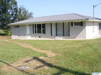 9190 Blue Pond Blvd E, Sylvania, AL 35988