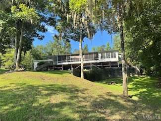 488 Sugar Loaf Hill Rd, Deatsville, AL 36022