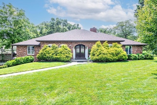 410 Brookwood Ct, Jefferson City, MO 65109