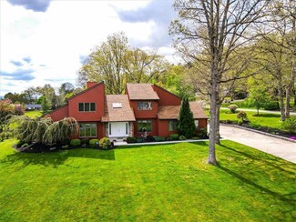 335 Knoll Dr, Lehighton, PA 18235