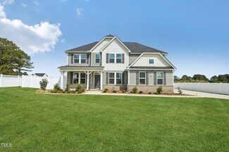 45 Pond Mountain Dr, Clayton, NC 27520