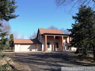 13880 Tomahawk Dr S, Afton, MN 55001