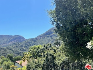 1629 Michael Ln, Pacific Palisades, CA 90272