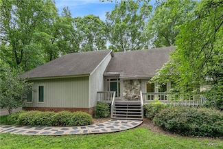 10605 Cloister Dr, Henrico, VA 23238