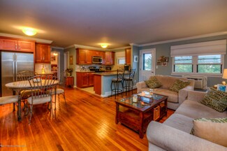 54 Wharfside Dr Unit 54, Monmouth Beach, NJ 07750