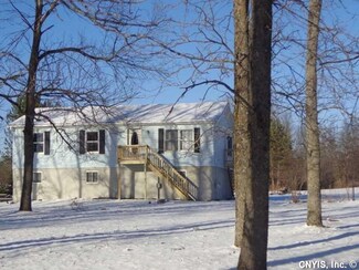 305 County Route 37, Central Square, NY 13036