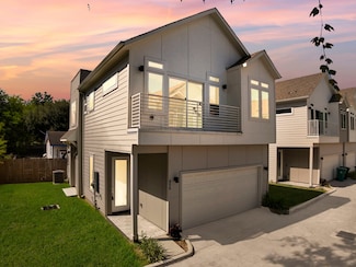 861 Prosper St, Houston, TX 77088