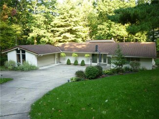 108 Witherow Rd, Sewickley, PA 15143
