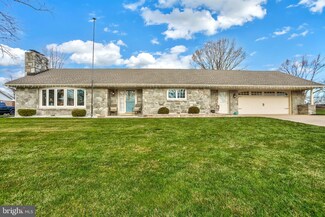 303 Ridge Rd, Annville, PA 17003