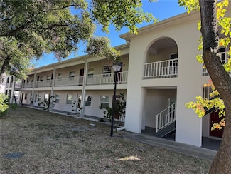 8304 Bardmoor Blvd Unit 206, Seminole, FL 33777