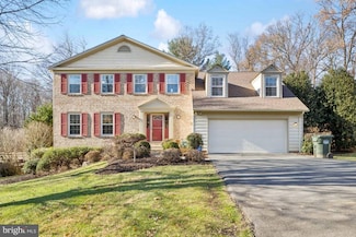 2724 Berryland Dr, Oakton, VA 22124