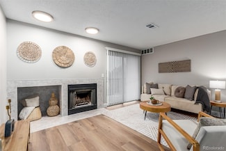2575 S Syracuse Way Unit B101, Denver, CO 80231