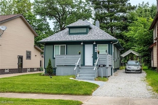 985 Peerless Ave, Akron, OH 44320