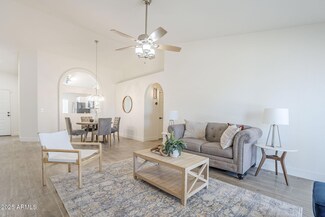 8541 W Sierra Vista Dr, Glendale, AZ 85305