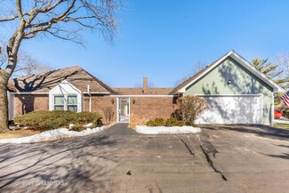 6 Attleboro on Auburn, Rolling Meadows, IL 60008