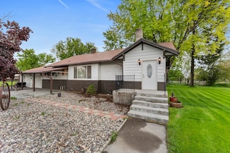 95 N 100 W, Blackfoot, ID 83221