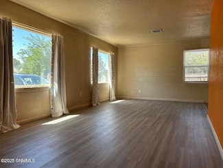 1107 Jett Ave, Las Cruces, NM 88001